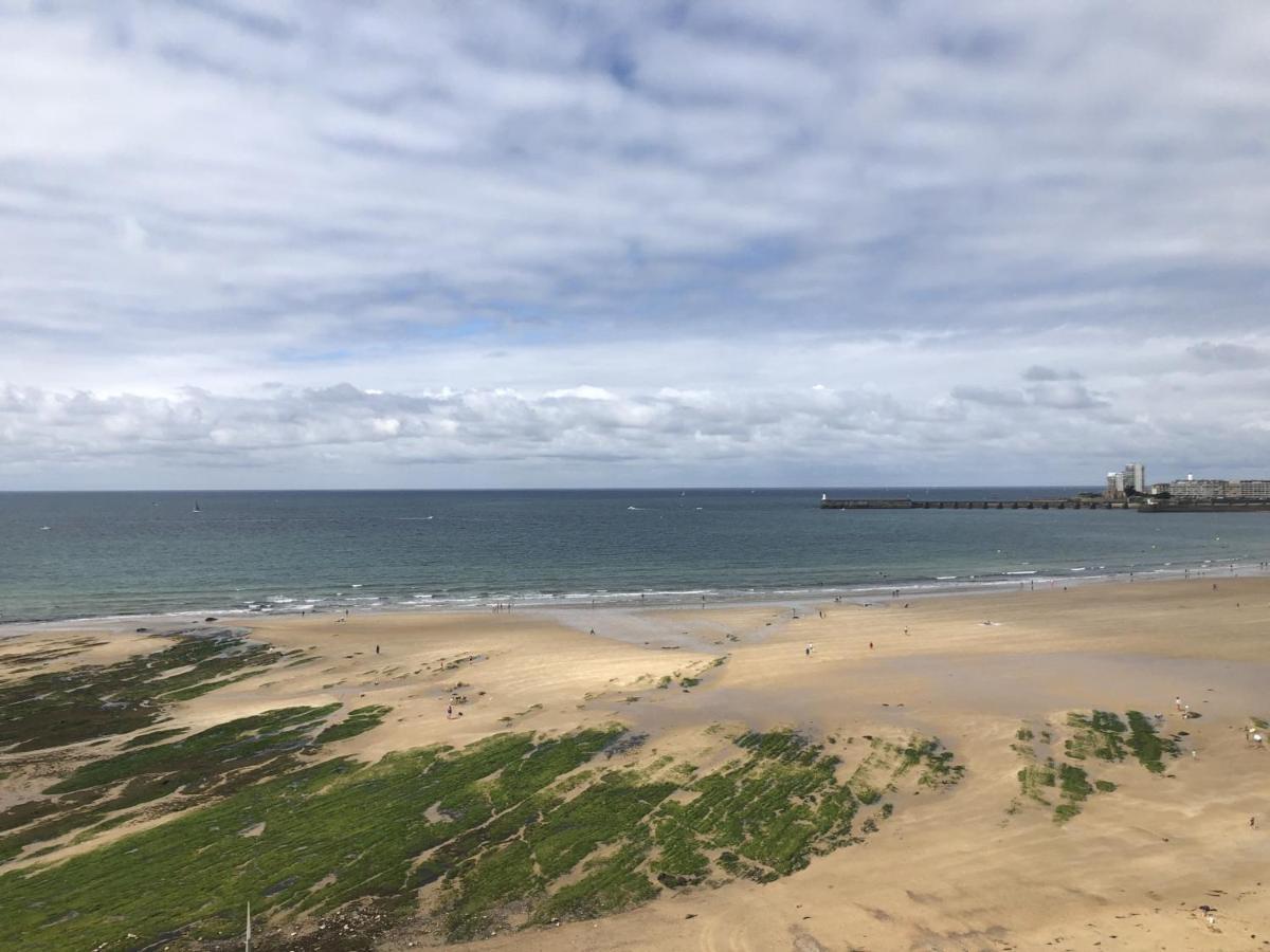 Appartement T2 Refait A Neuf Avec Balcon Face Mer Et Ascenseur, Au Coeur Des Sables-D'Olonne - Fr-1-485-70 Ле-Сабль-д'Олонн Екстер'єр фото